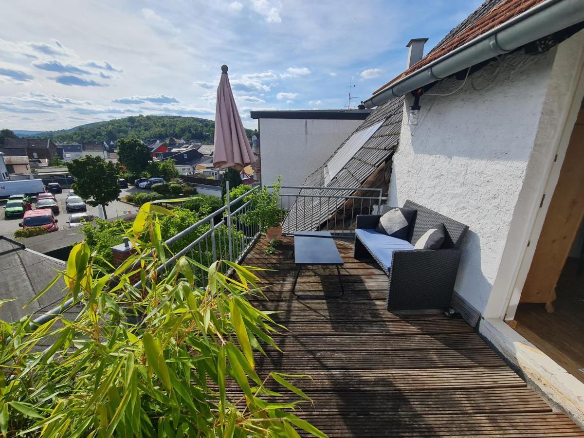 Geschmackvolle Wohnung Im Herzen Von סינציך מראה חיצוני תמונה